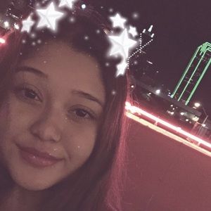 Meet your Posher, Alyceia